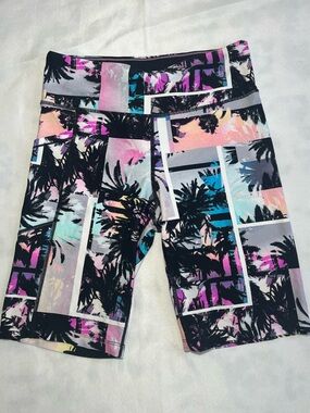 Calvin Klein 90s Y2K Womens Tropical City Scape Print Active Biker Shorts Medium